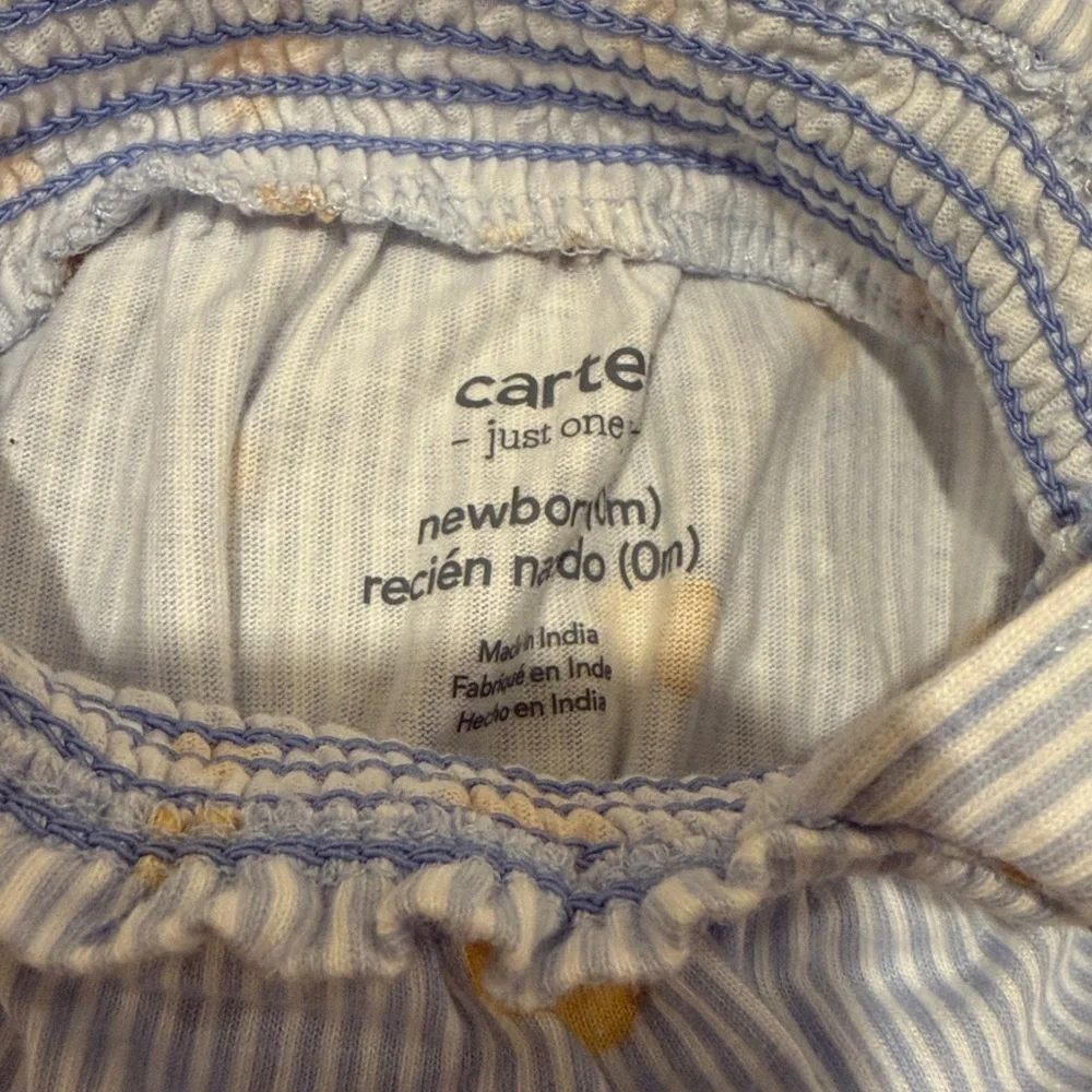 Carter’s Newborn Baby Girl Clothing Set of 4 Rompers and One Sleeveless Onesie - Picture 12 of 13